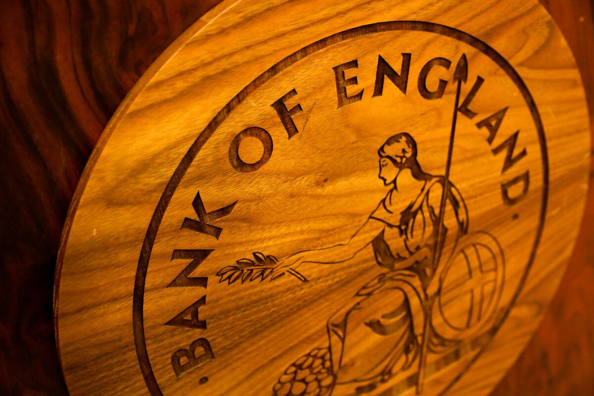 UK Financial Regulator Targets Simpler Rules to Boost Growth Bloomberg