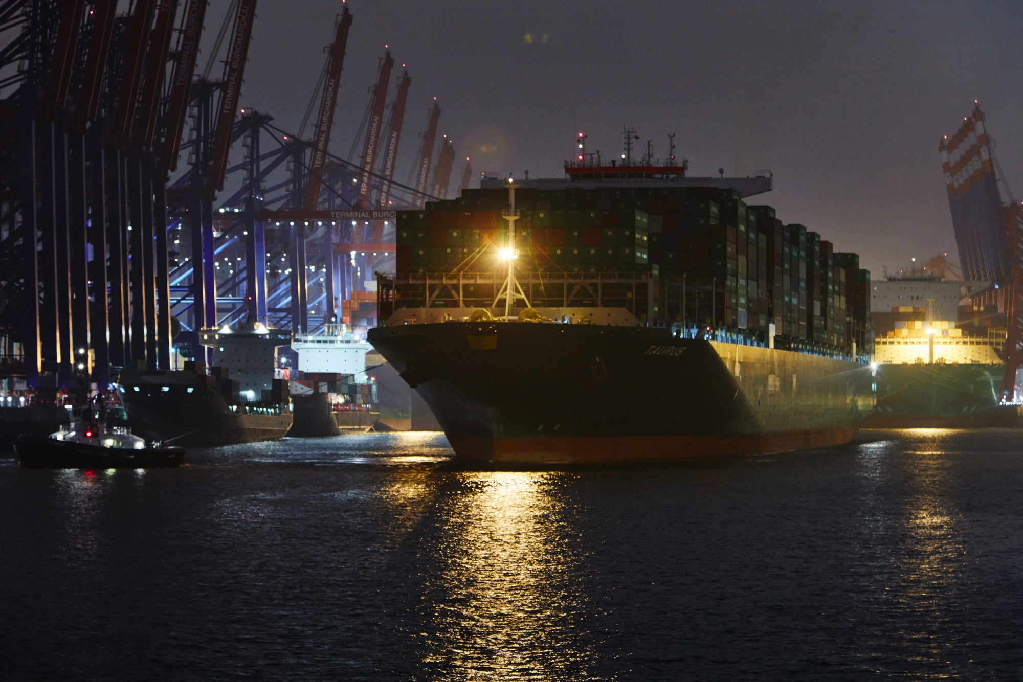 Container Shipping At Germany's Biggest Port Ahead of GDP 