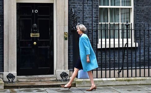 1467266224_theresa may
