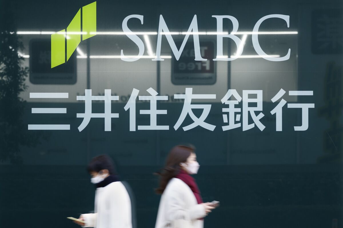 SMBC Asia Inks Debut $3.2 Billion SRT With Blackstone, Stonepeak.
