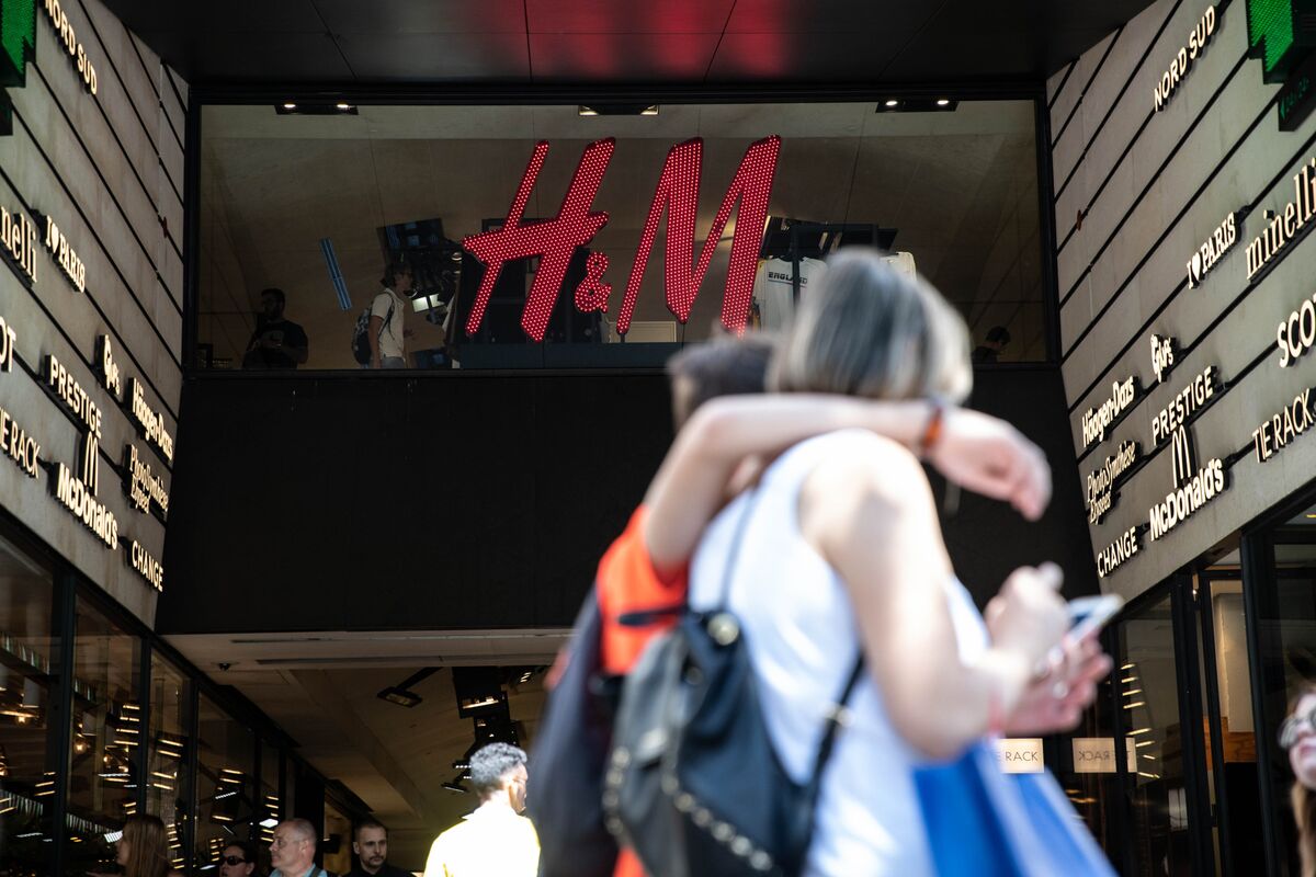 H&M lags Zara-owner Inditex in race to regain lost sales