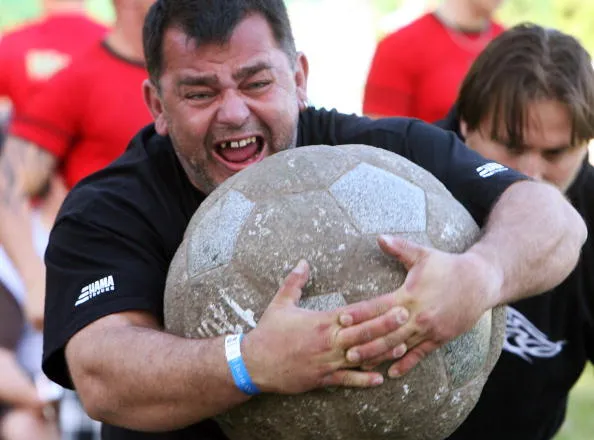 The carry trade is delivering heavy losses to investors. on Wall Street.