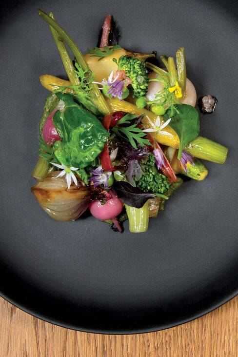 Vegetables from the Château de Versailles at the Plaza Athénée.