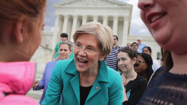 Elizabeth Warren's Crusade to Separate Investment and Commercial