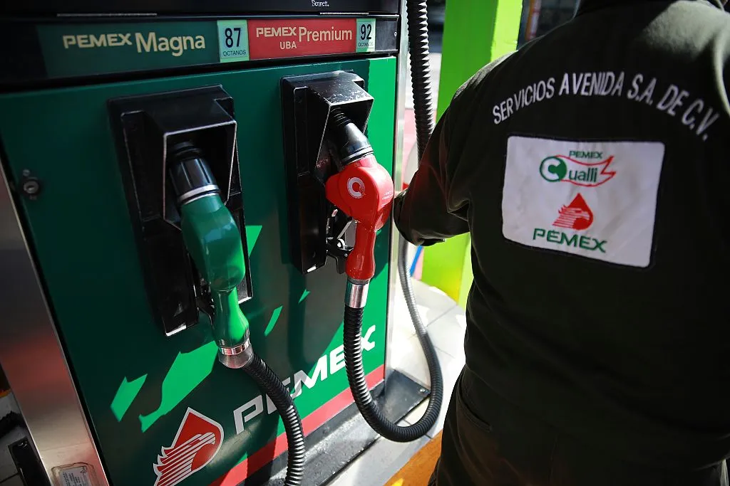 A Pemex&nbsp;fuel pump in Mexico City.
