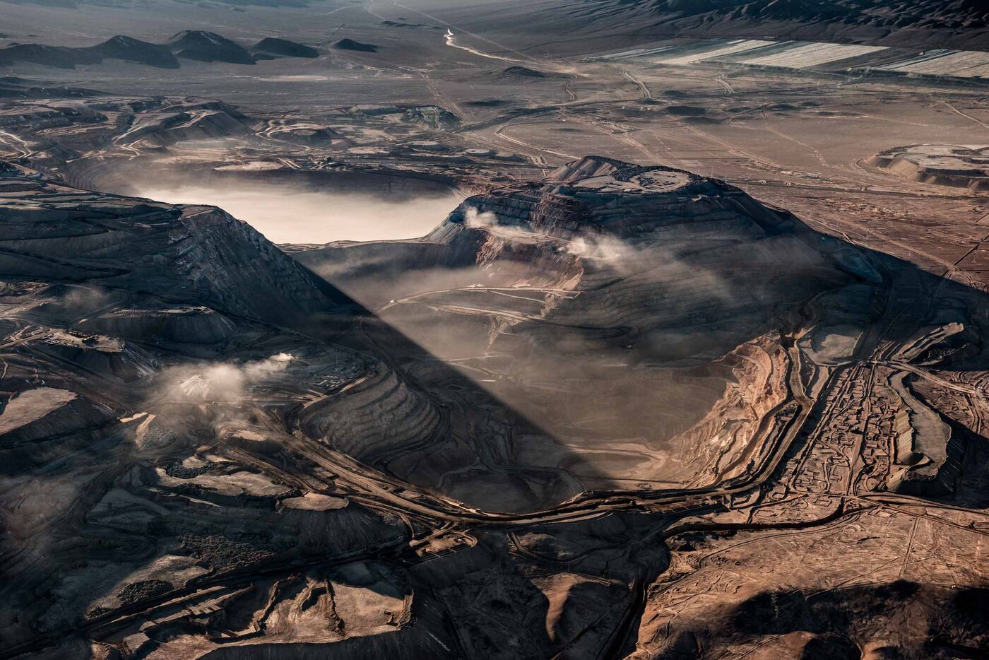 安托法加斯塔公司（Antofagasta Plc）今年与电力生产商ColbúnSA签署协议，在2020年之前完全依靠可再生能源（包括风能，太阳能和水能）运营其Zaldívar铜矿（前景）。