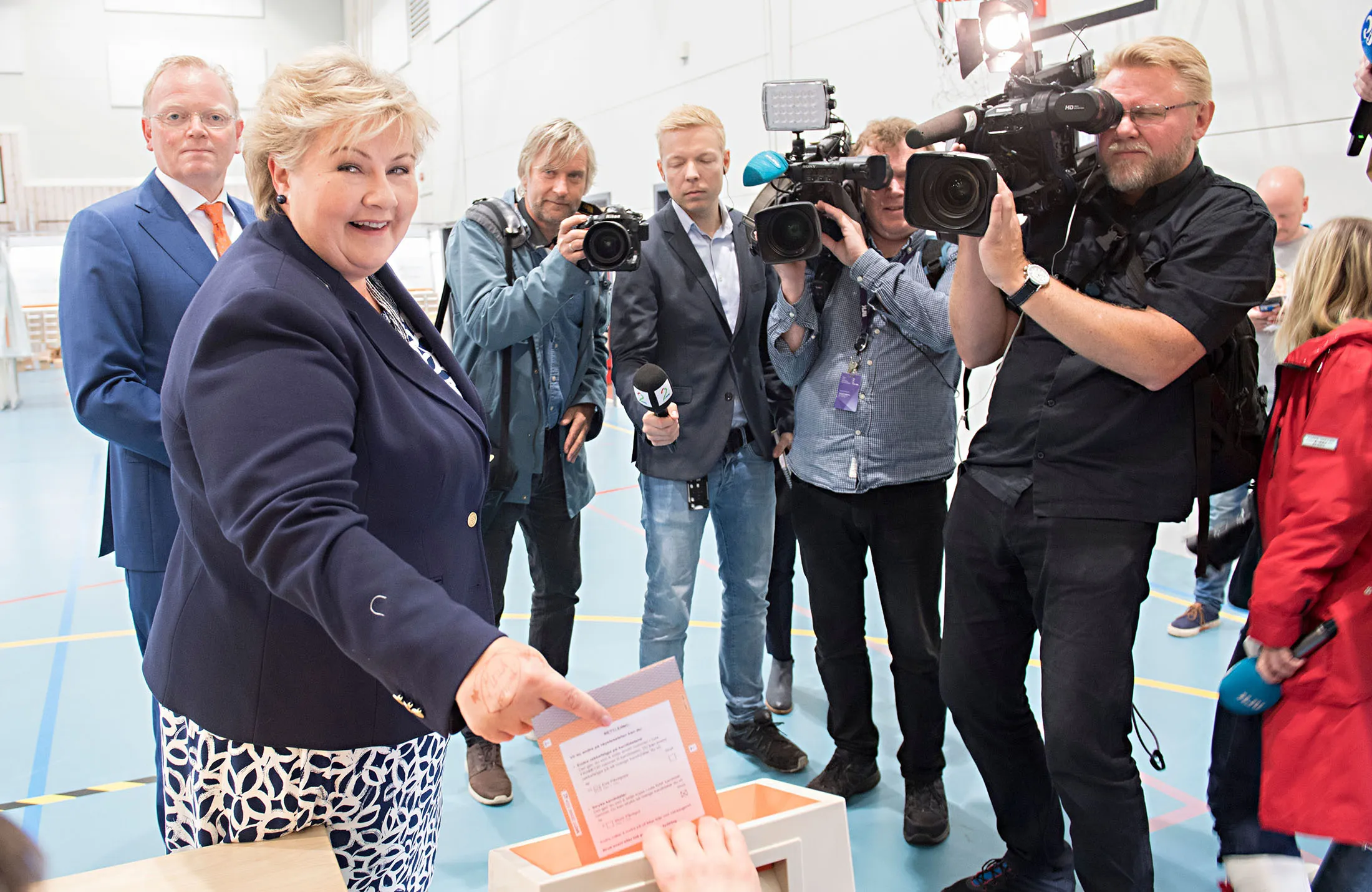 Prime Minister Erna Solberg casts her ballot in Bergen on Sept. 11, 2017.
