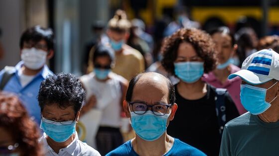 China’s Lockdowns Spread; Hong Kong Closes Beaches: Virus Update