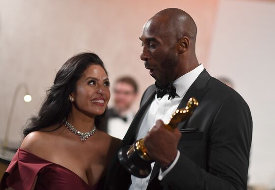 Kobe Bryant’s Widow Sues Helicopter Operator for Fatal Crash