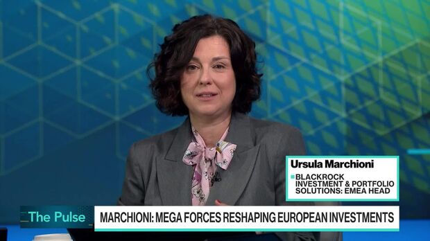 Tech Propels Stocks Higher; Bitcoin Resumes Drop: Markets Wrap