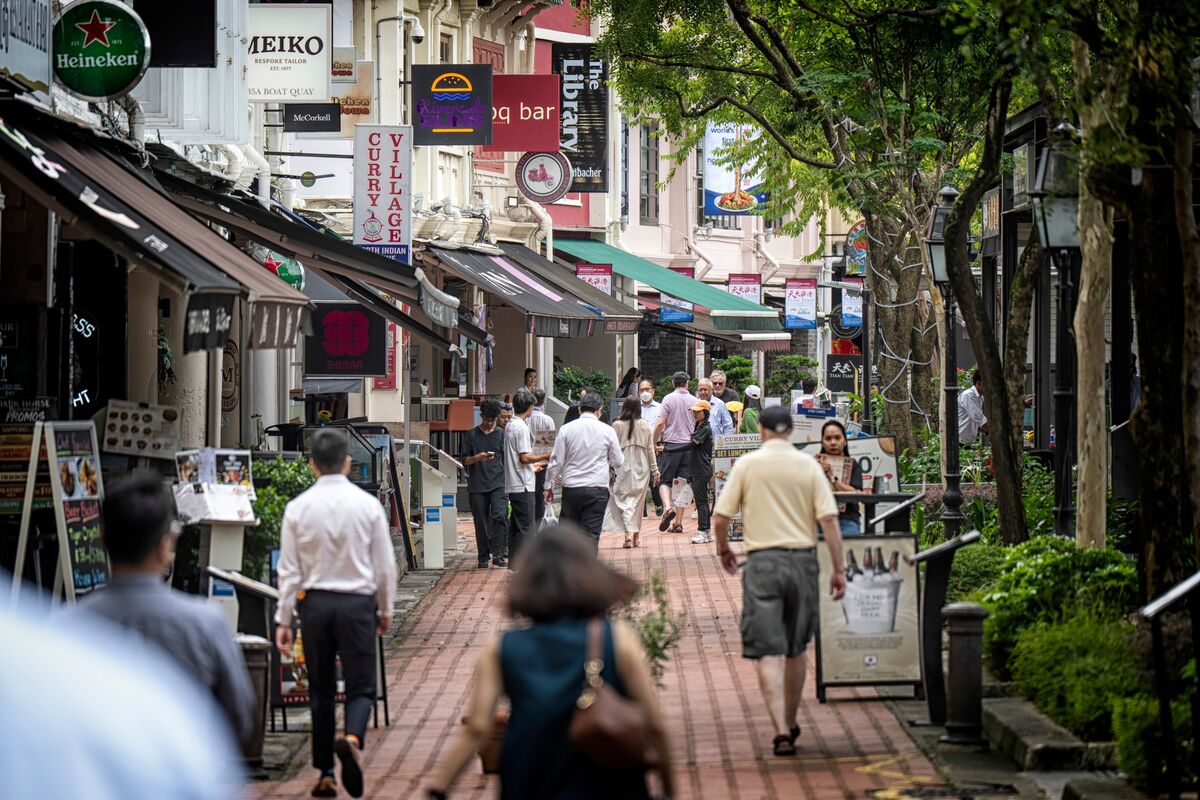 Singapore Lifts 16-Year Ban, Allows Nightlife Licences Till 4am in River Districts