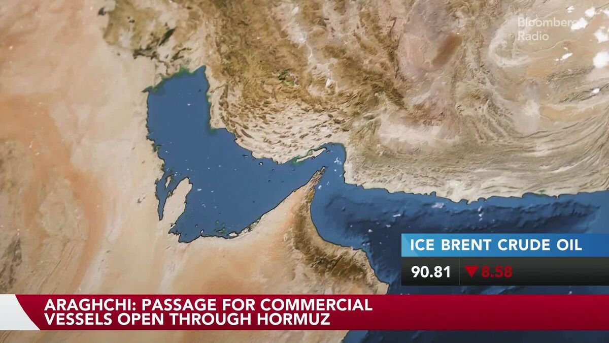 Iran Says Hormuz Strait Now Completely Open for Commercial Ships
