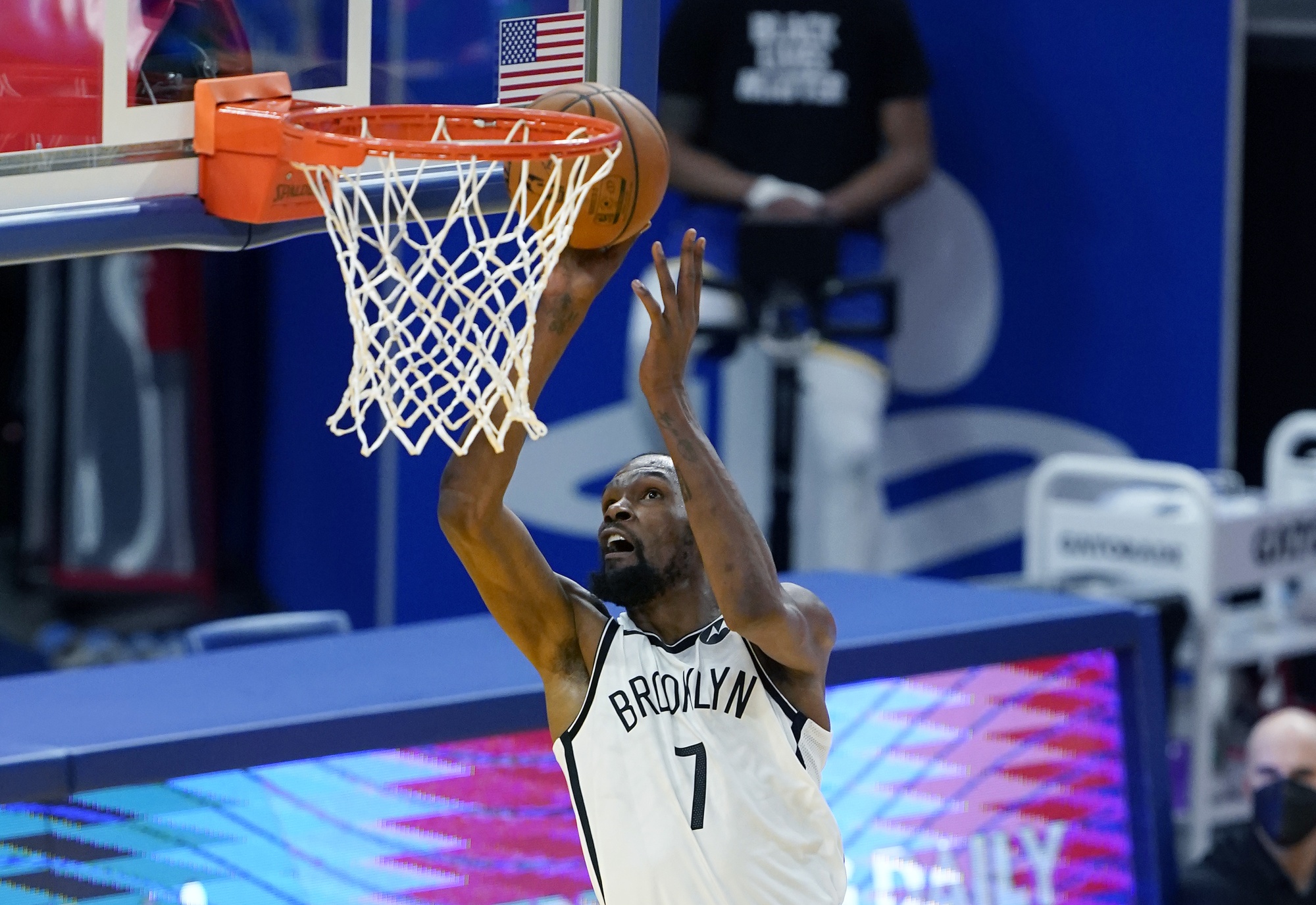 Nets' Kevin Durant has impressive showing in return, but loss adds