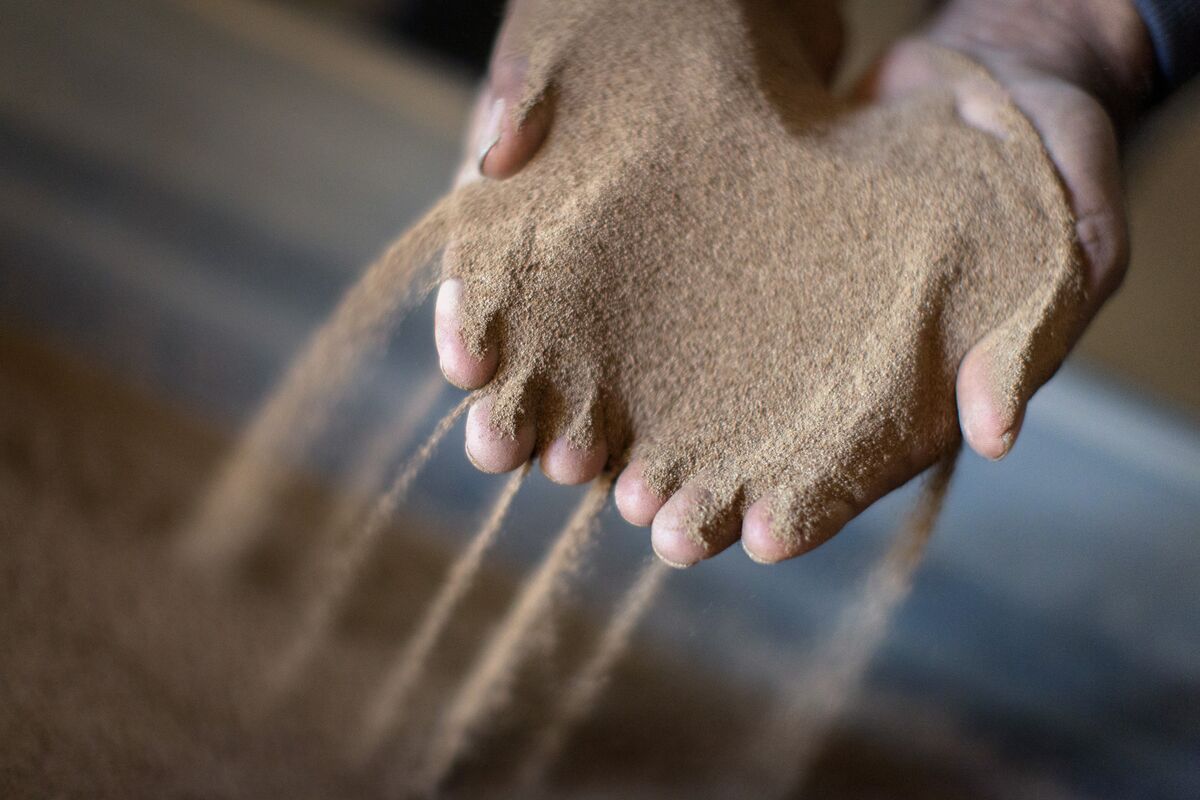 bloomberg.com - Sinead Cruise - Goldman's Newest Fund Finance Pitch Turns Dry Powder Into Yield