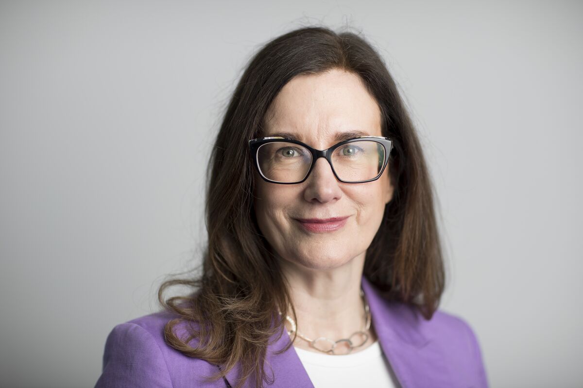 
                            ASX Seeks New CEO With Helen Lofthouse to Step Down in May