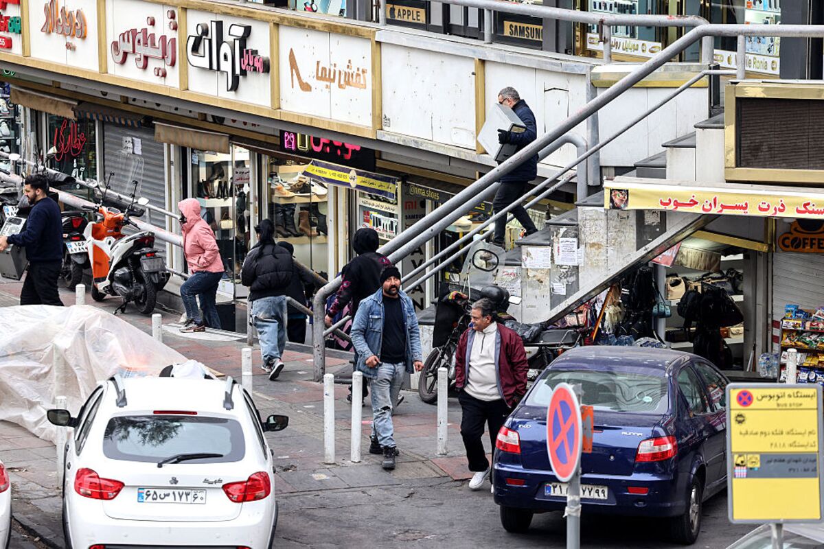 assets.bwbx.io image