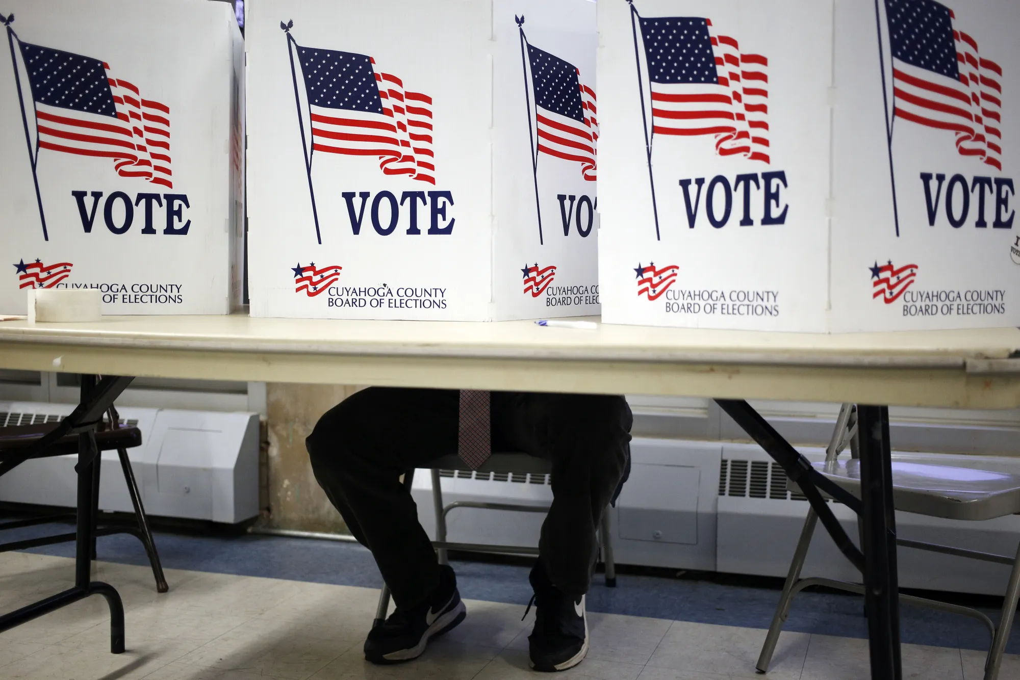 Justices Punt on Gerrymandering, But Coach Kagan Has a Plan