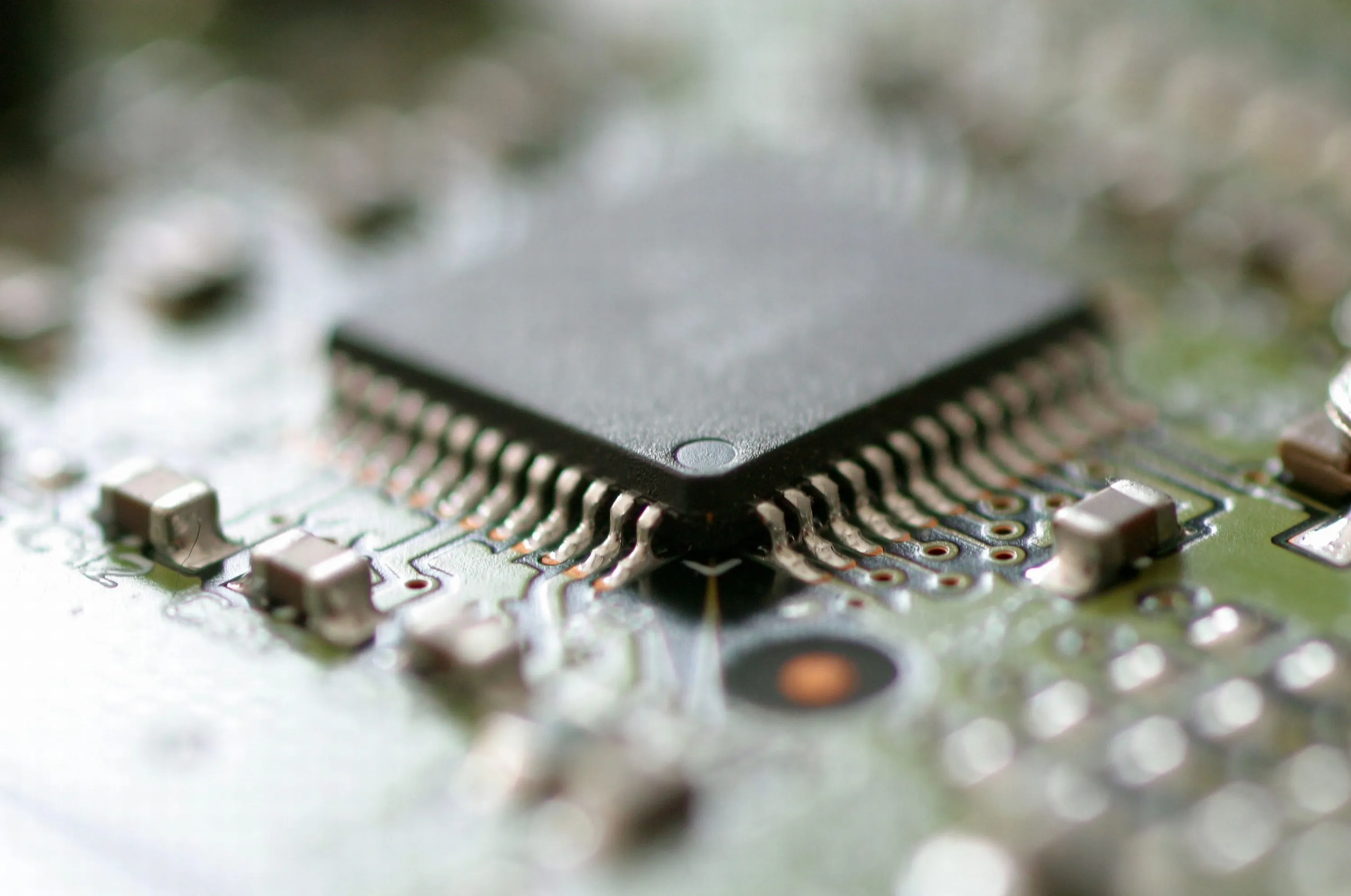 Electronic chip on a circuit board.