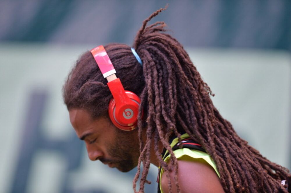 So Why Did Apple Buy Beats? - Bloomberg