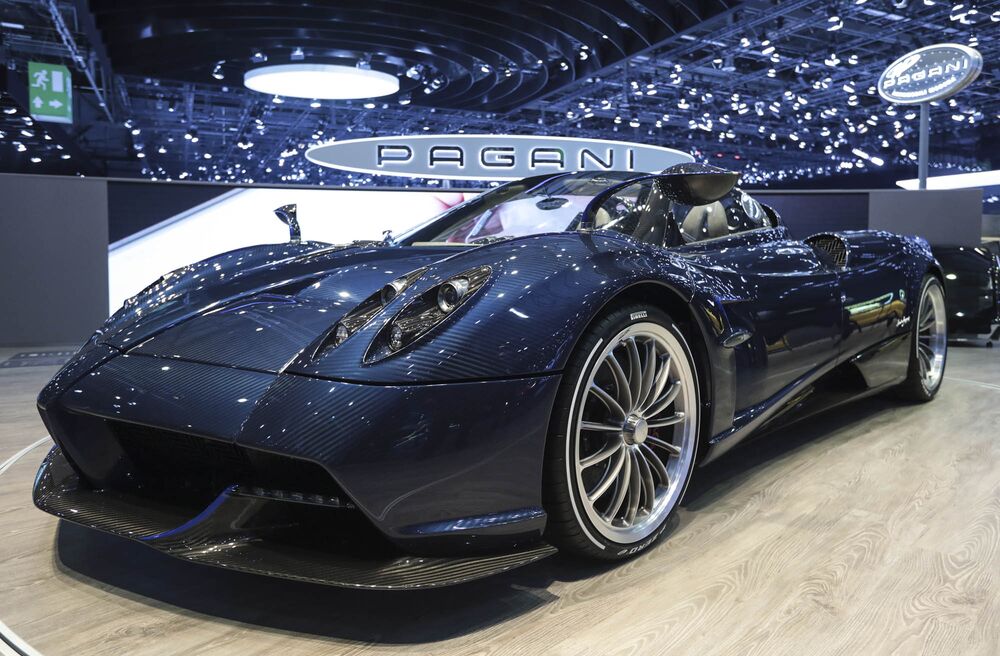 New Pagani Huayra Roadster Convertible Price Specs Photos