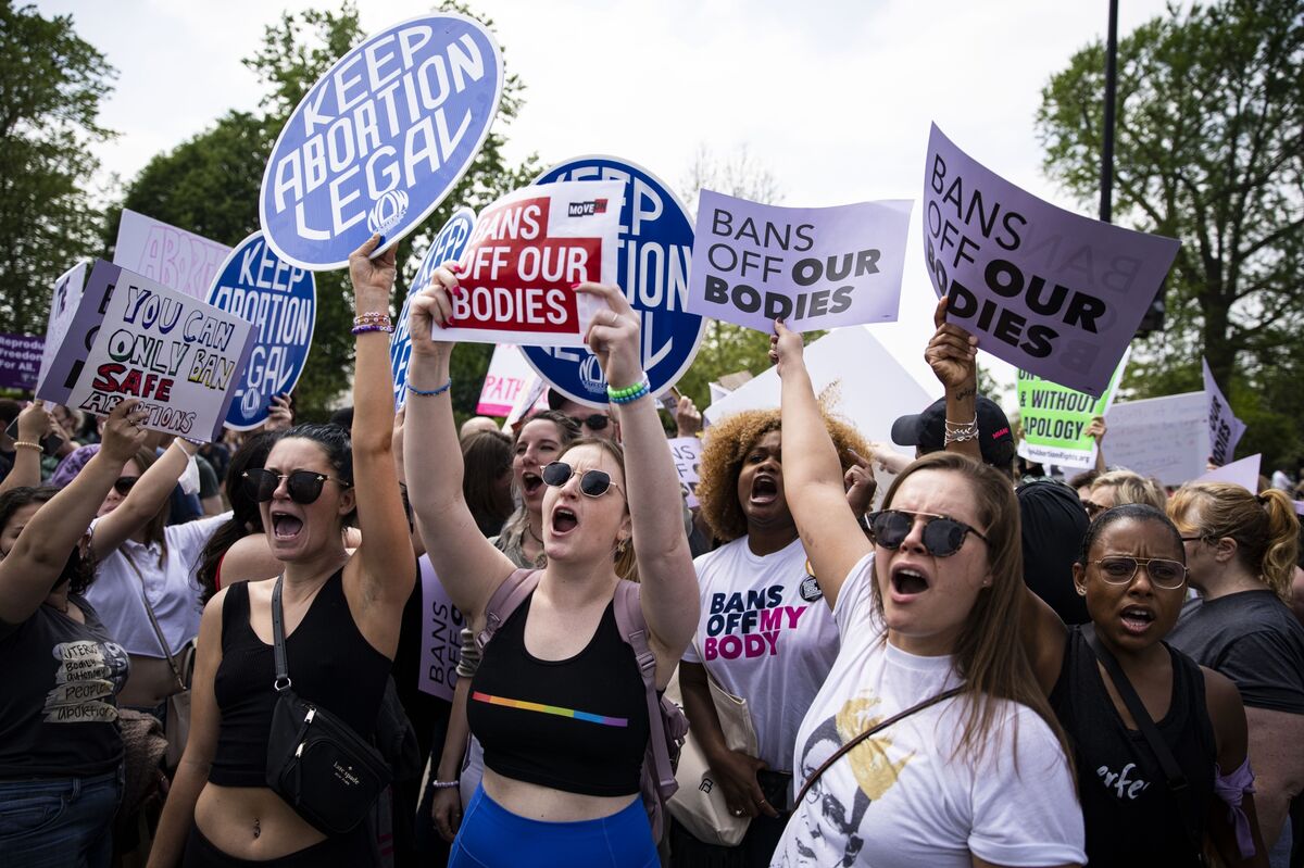 Abortion Rights Marches Latest Updates May 3, 2022: Crowds Grow Quickly  NYC, DC - Bloomberg