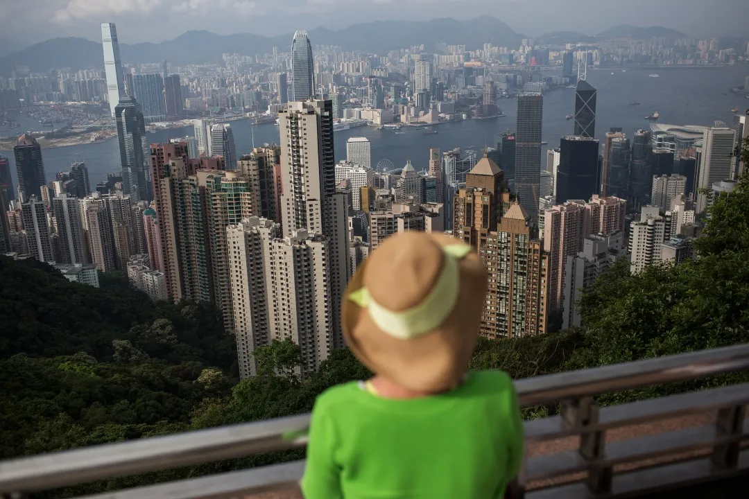 Images Of Sightseers As Hong Kong Launches Campaign To Lure Tourists