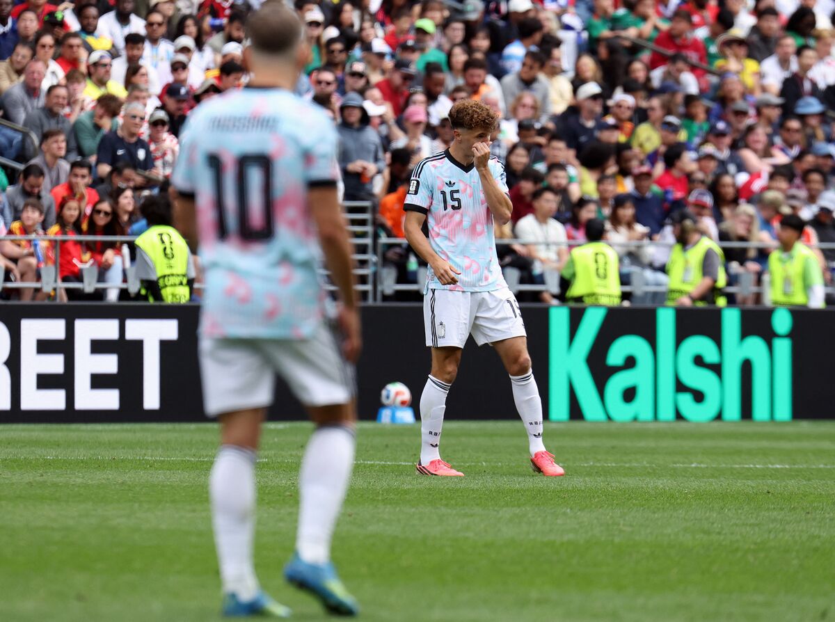 World Cup Surge: Prediction Markets Outpace Traditional Sportsbooks