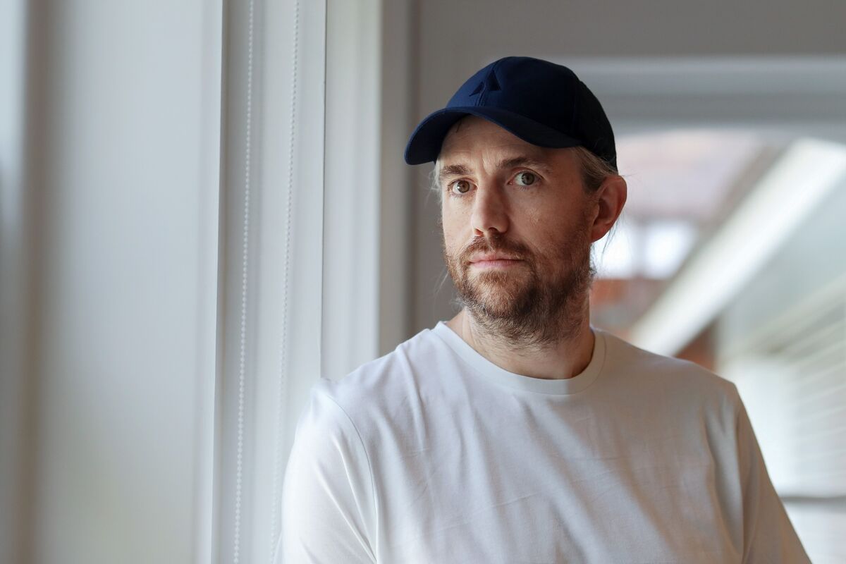 Atlassian to Reduce 1,600 Jobs in the Latest AI-Linked Cuts - Bloomberg.com