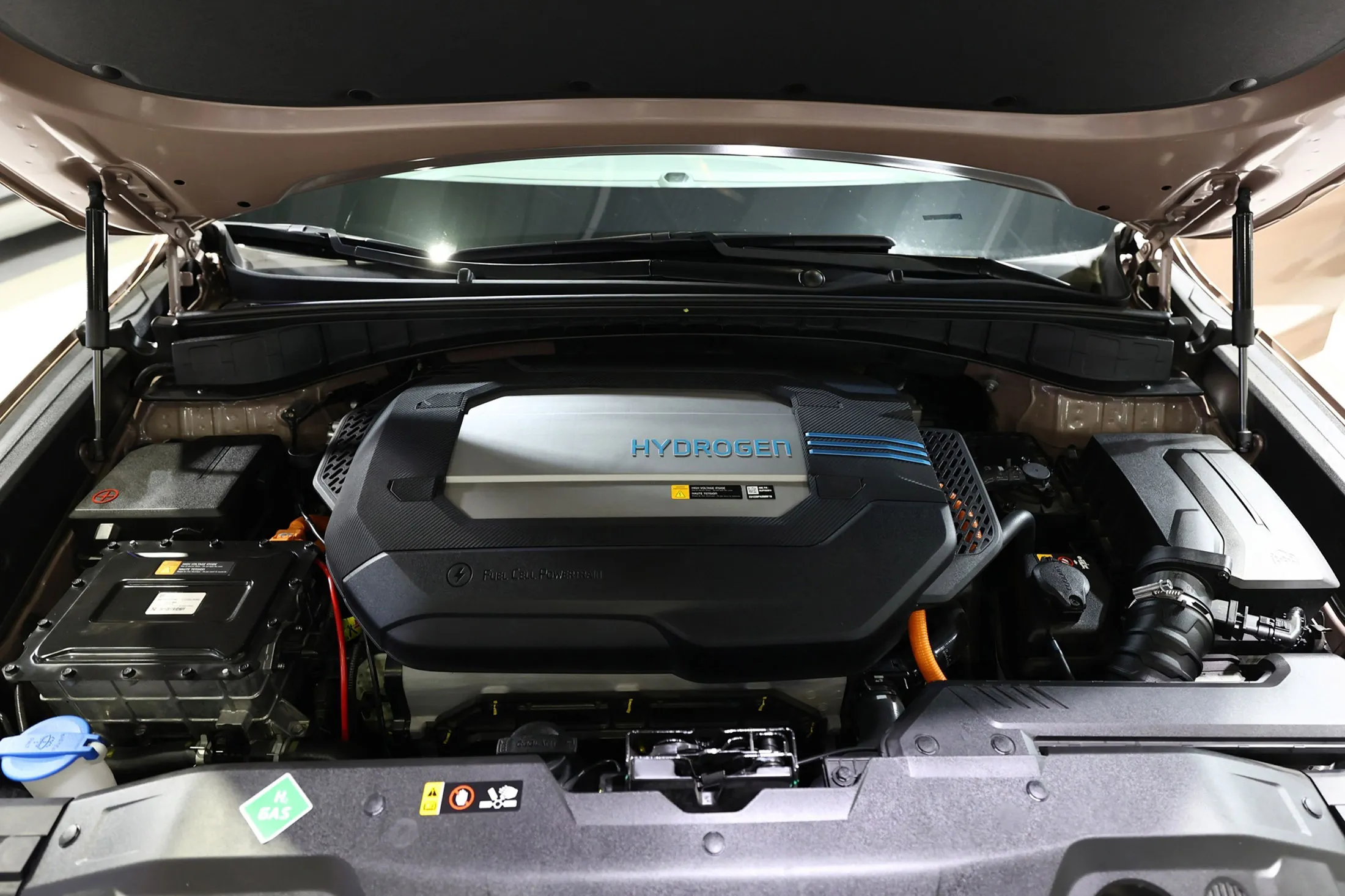 A Hyundai Nexo at the 2021 Ulsan International Hydrogen Energy Exhibition &amp; Forum.