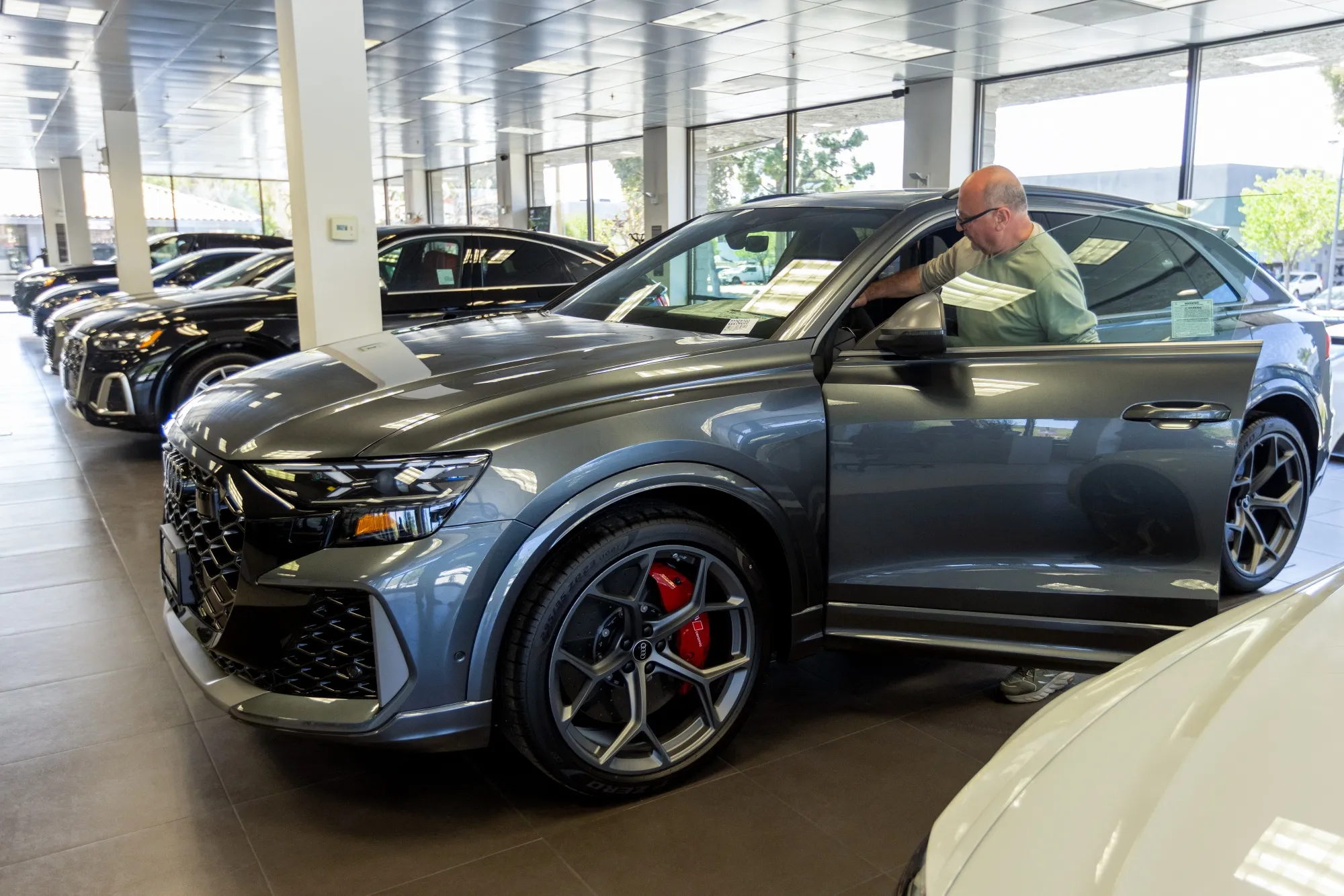 Audi Considers US-Specific SUV as Local Output Decision Looms - Bloomberg