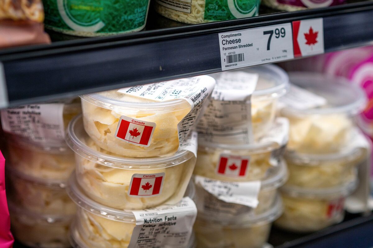 Trump Plans to Ban Imports of Some Canadian Dairy, Alcohol