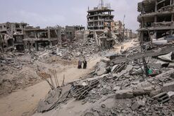 Gaza Faces Major Cash Shortage After War Destroys Banking System