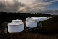Oil Climbs In Year’s First Session With US Stockpiles In Focus