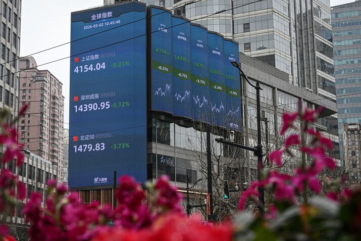 CHINA-ECONOMY-STOCKS