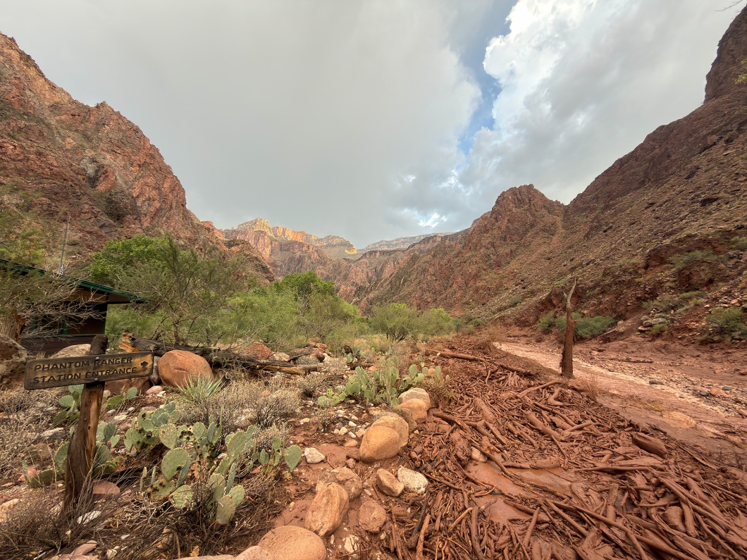 Image associated with story "Grand Canyon Under Storm Threat After Deadly Weekend Floods"