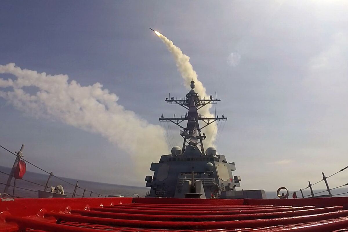 bloomberg.com - Nishant Kumar - Balyasny, Millennium, Point72 Hit by Iran Conflict in Wild Week