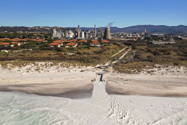 Rosignano Solvay Plant Pollution