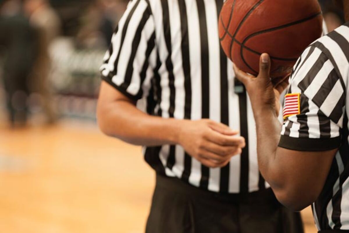 how much do nba referees get paid per game - Ilustrasi 3