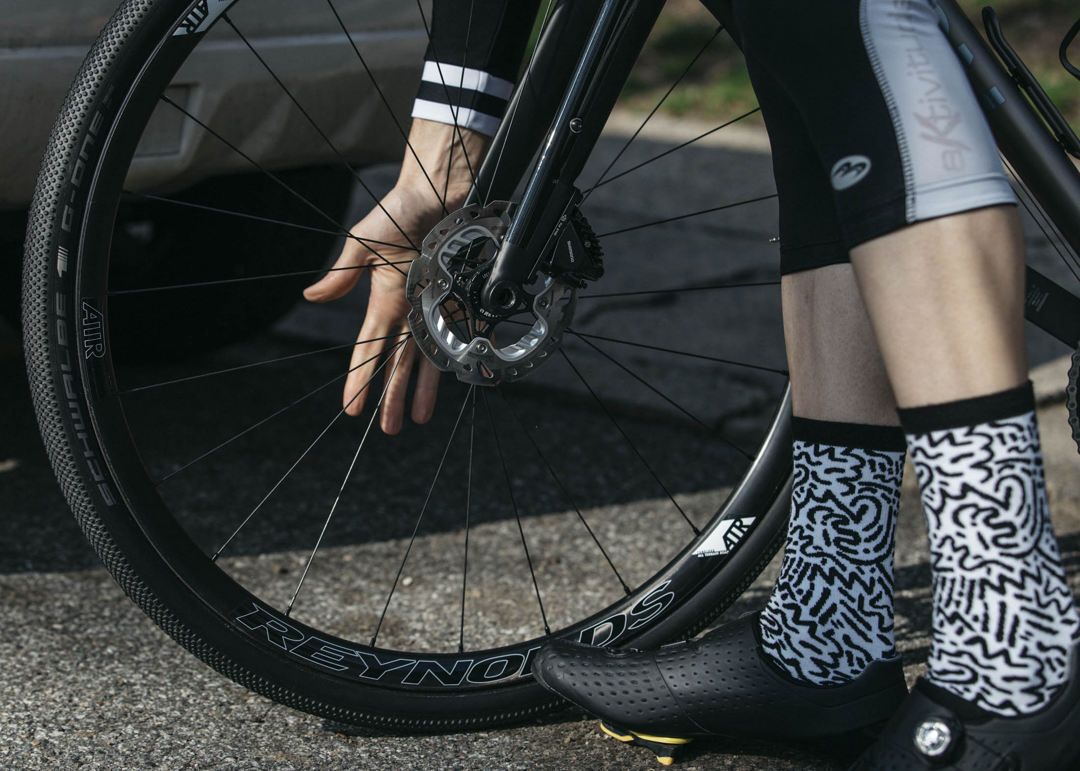 gravel bike with cantilever brakes