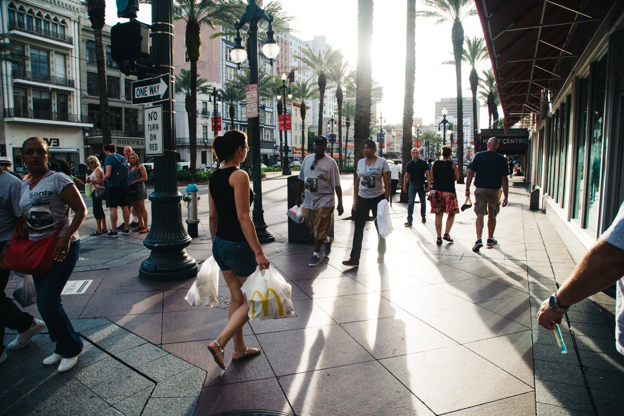 Shopping Along Magazine Street As U.S. Retail Sales Top Forecasts