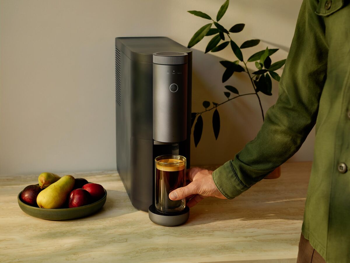 The New Howard Schultz-Backed Nitro Cold Brew Machine Is a $700 Gas