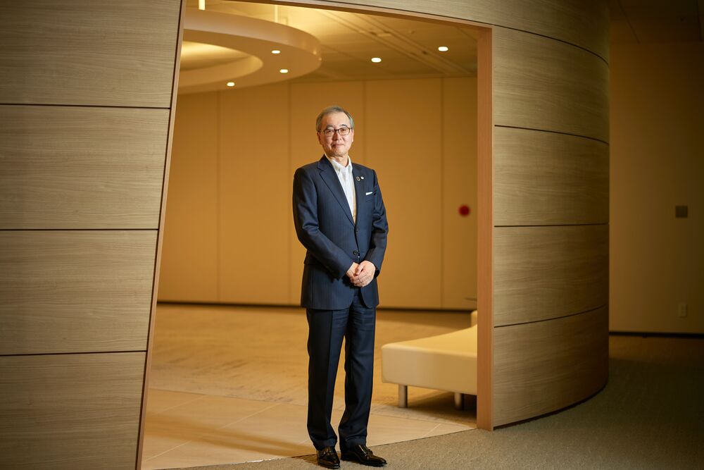日本の「老舗企業」日立、変容遂げる-グローバル化推進や選択と 日本の「老舗企業」日立、変容遂げる-グローバル化推進や選択と