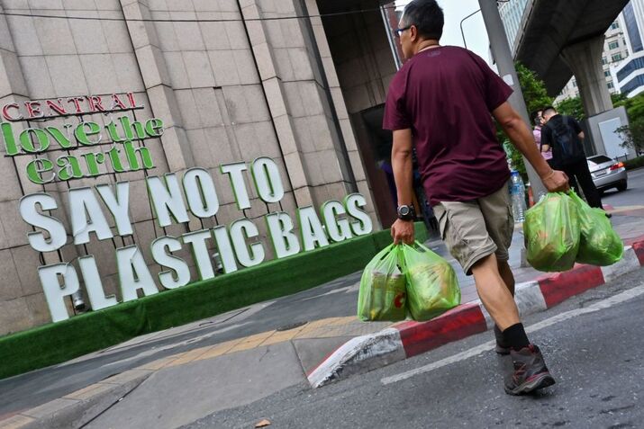 TOPSHOT-THAILAND-ENVIRONMENT-PLASTIC