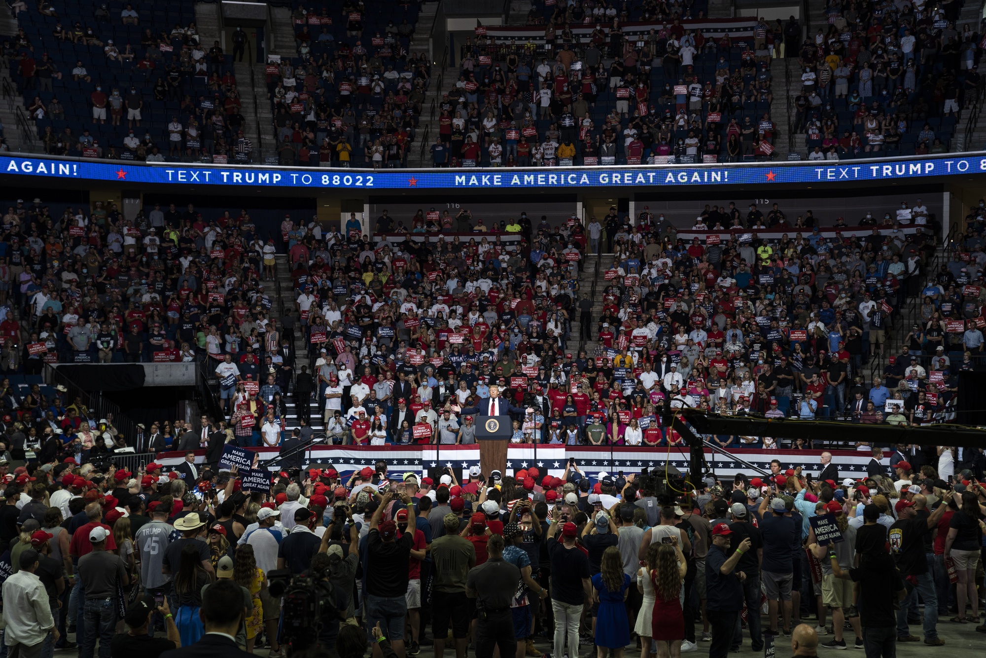 Trump Tulsa Rally Drew People From Dozens of Virus Hot Spots - Bloomberg