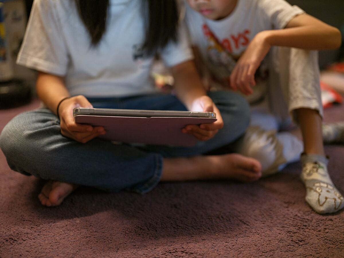 
                            Australia’s Social Media Ban Won’t Save Kids