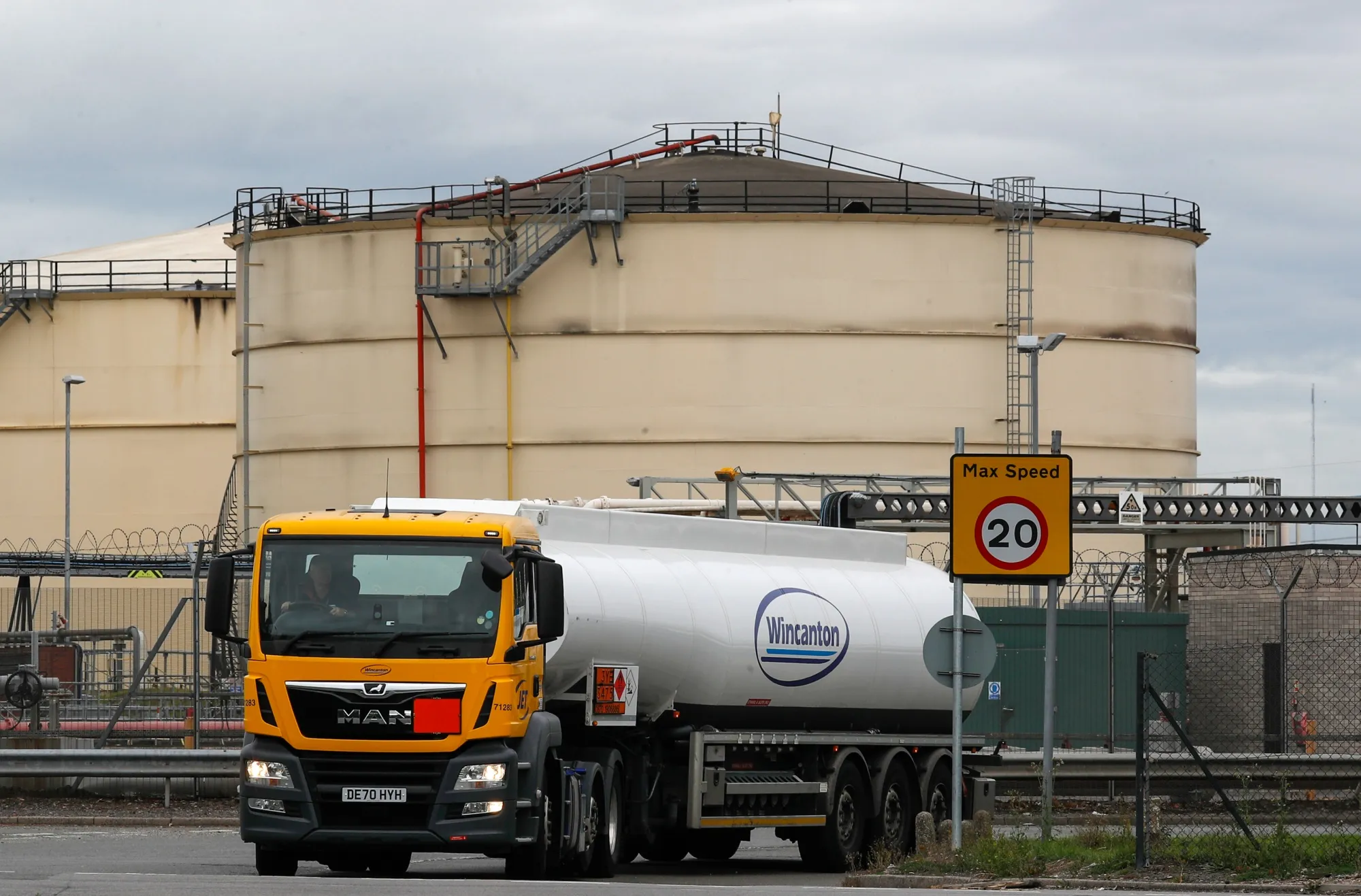A petrol tanker at the Kingsbury Fuel Terminal near Tamworth, U.K., on Sept. 24.&nbsp;