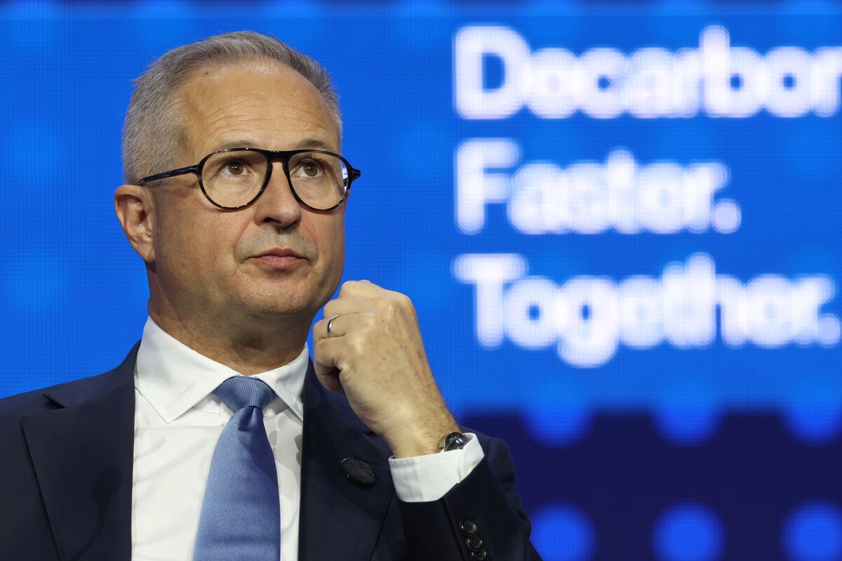 OMV Chief Says Renewables Won’t Push Out Gas in EU Any Time Soon