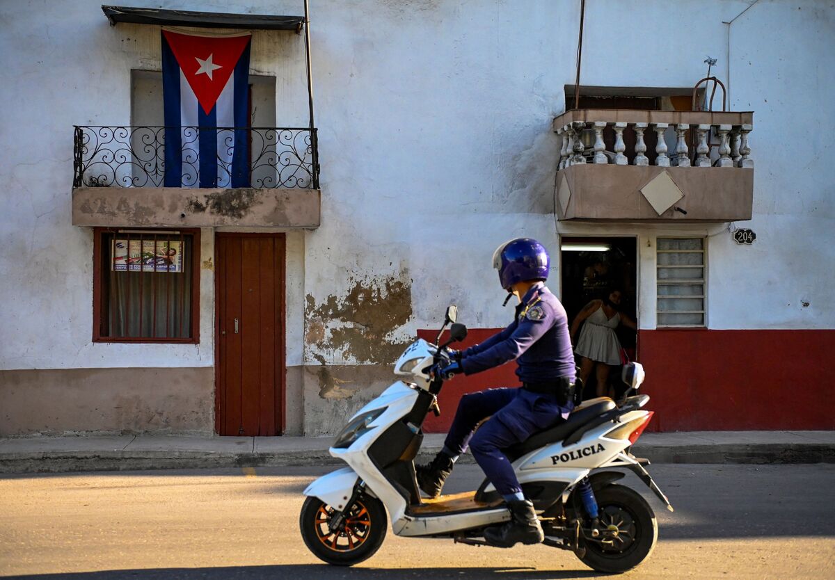 US Targets Cuba’s Leaders, Generals and Spies With New Sanctions
