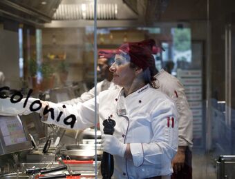 relates to German Restaurant Chain Vapiano Seeks Aid as It Faces Insolvency