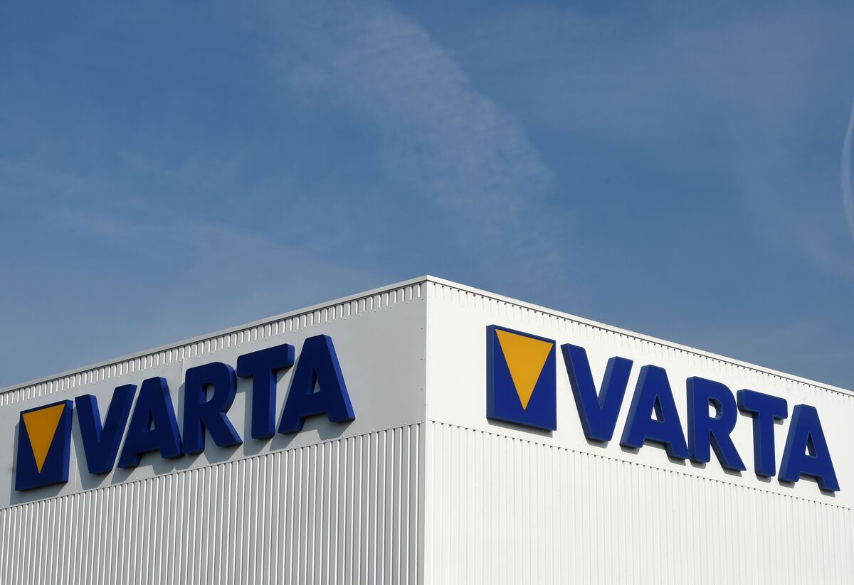 Varta-Aktie stürzt mit neuen Finanznöten um ein Drittel ab - Bloomberg